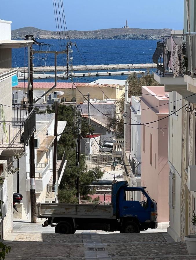 Thania'S House ,4 Minutes From The Center Of Hermoulis エルムポリ エクステリア 写真