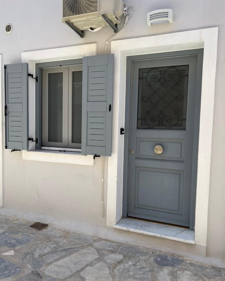 Thania'S House ,4 Minutes From The Center Of Hermoulis エルムポリ エクステリア 写真